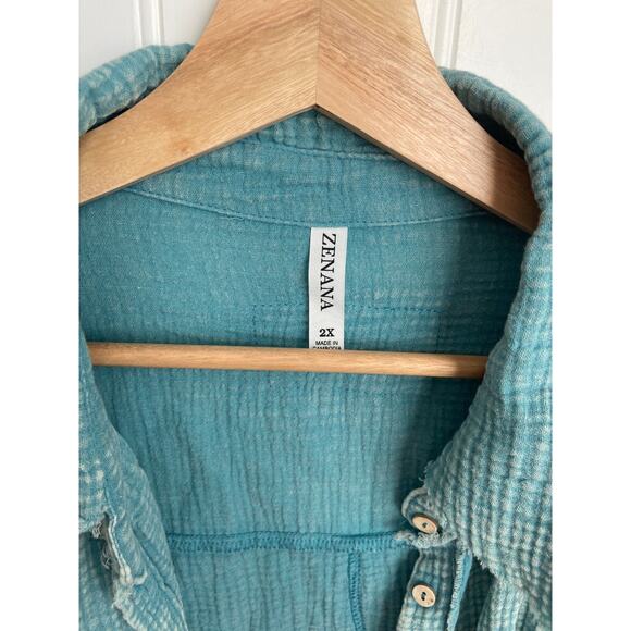 ZENANA Double Gauze Button Up Blouse Women's 2XL Blue Raw Hem Distressed Shirt - Picture 3 of 6
